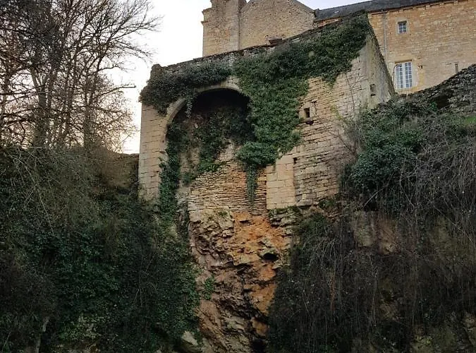 Ecuries De 3* Laramiere