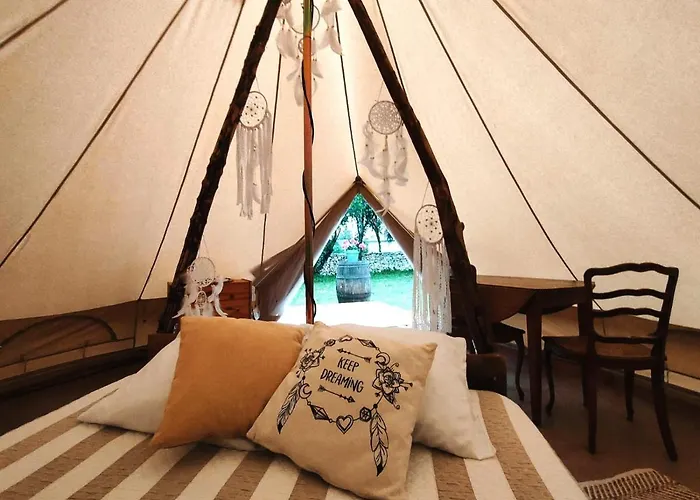 Bed & Breakfast Ecuries De Laramiere